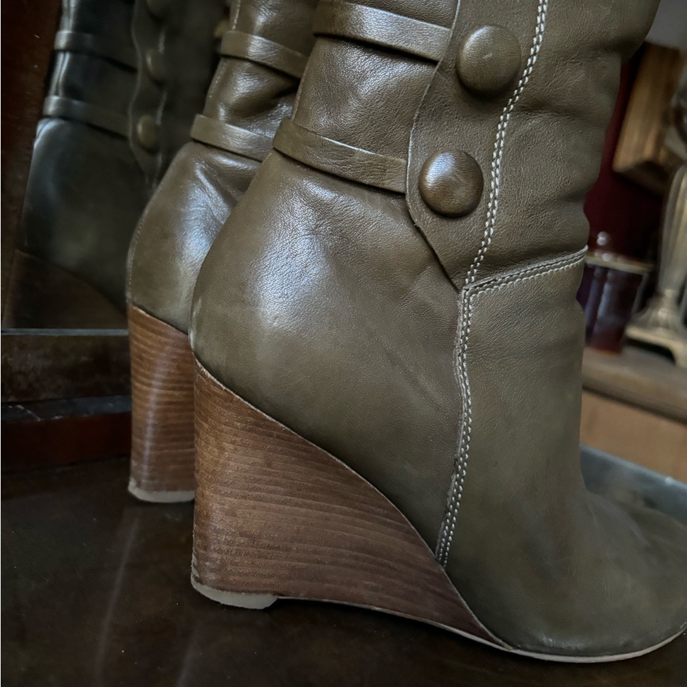 Ecco Leather Boots Wedge Heel Dark Moss Green Button details zipper women’s 8.5 - Picture 5 of 5